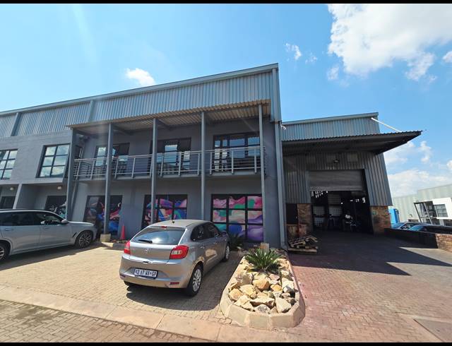 1,226M² WAREHOUSE TO LET IN KYA SANDS